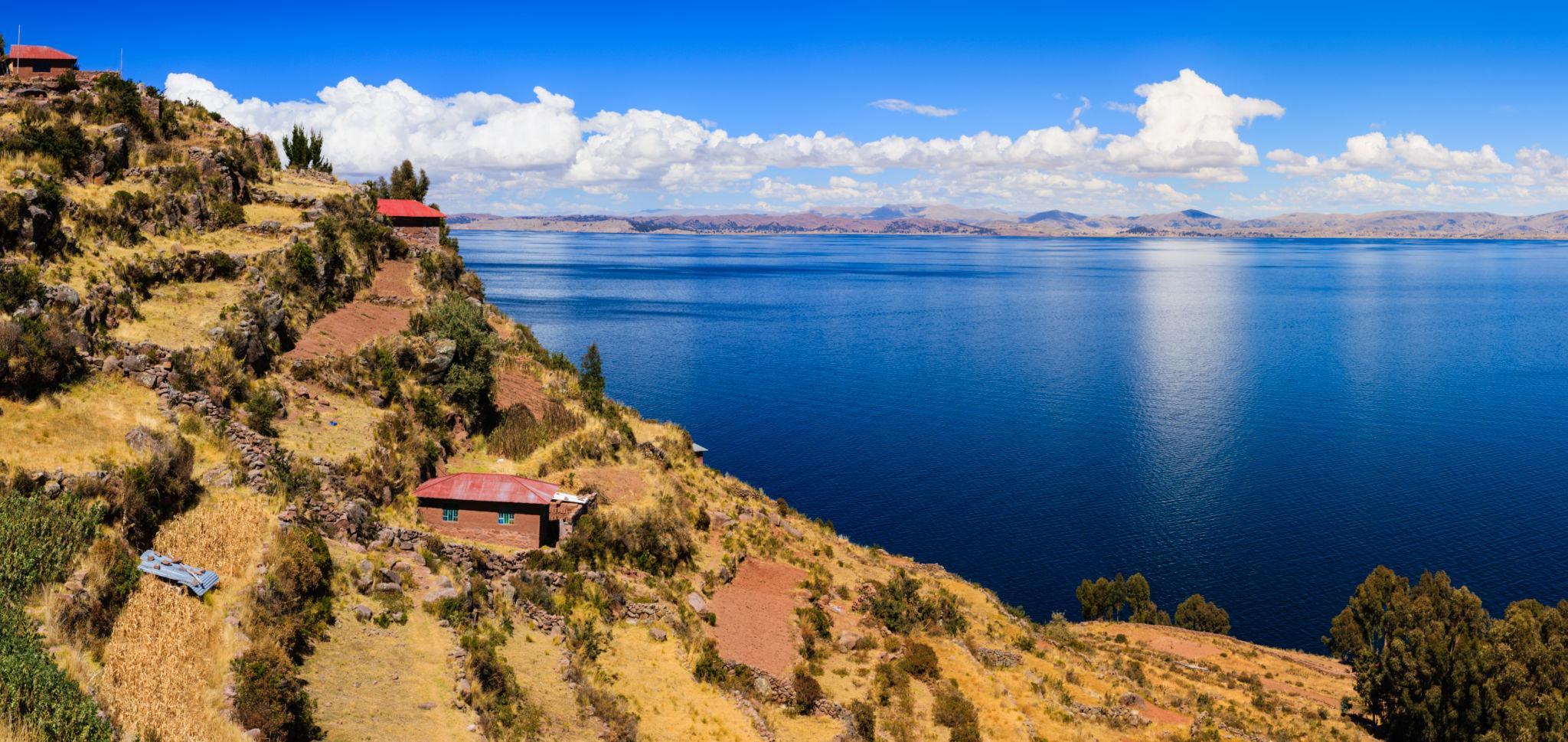 Uros, Amantaní y Taquile — 2 días / 1 noche